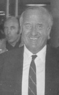 Predsednik FIS z najdaljšim stažem Švicar Marc Hodler (1951 – 1998) na kongresu leta 1975 v San Franciscu.