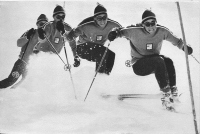 Francoski mojster zavojev na grbini in na jarkastih slalom progah s tehniko »avalement« (zavoja na grbini) Patrick Russel (1966).