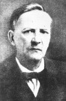 Sondre Norheim (1825 -1897) iz pokrajine Telemark je ponesel po letu 1870 smučanje telemark v Kristianijo (današnje Oslo).