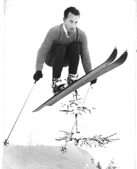Janez Šuster – Šuco med terenskim skokom okoli 1958.